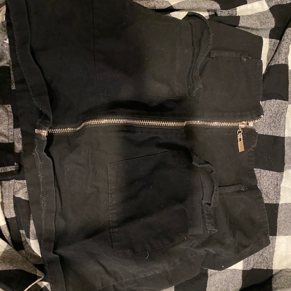black zip up skirt
